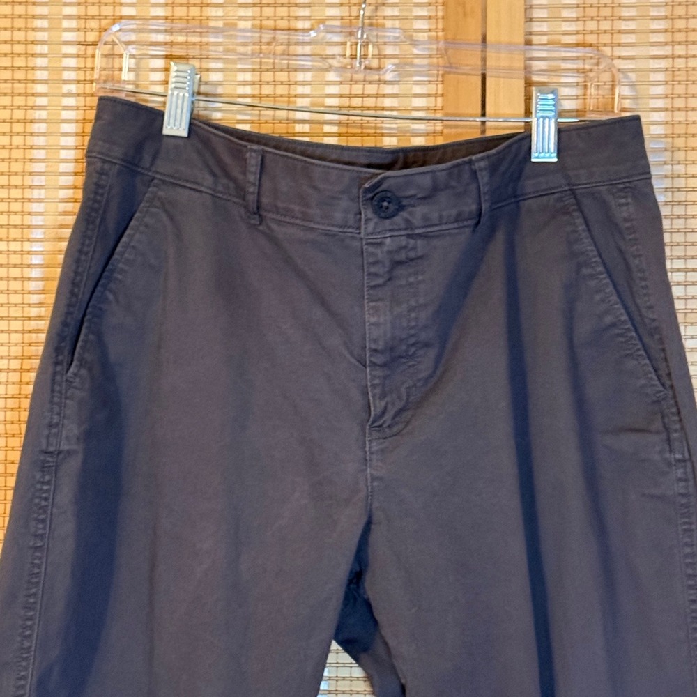 Eddie Bauer Womens Chino Pants Gray Stretch Cotton Straight Leg Size‎ 10 Street - Picture 2 of 8